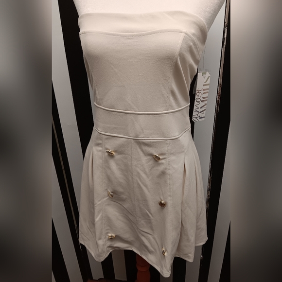 NWT ivory almost famous dress - Picture 2 of 9